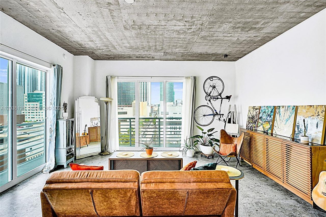 133 NE 2nd Ave , Unit 1013, Miami, FL 33132 Photo