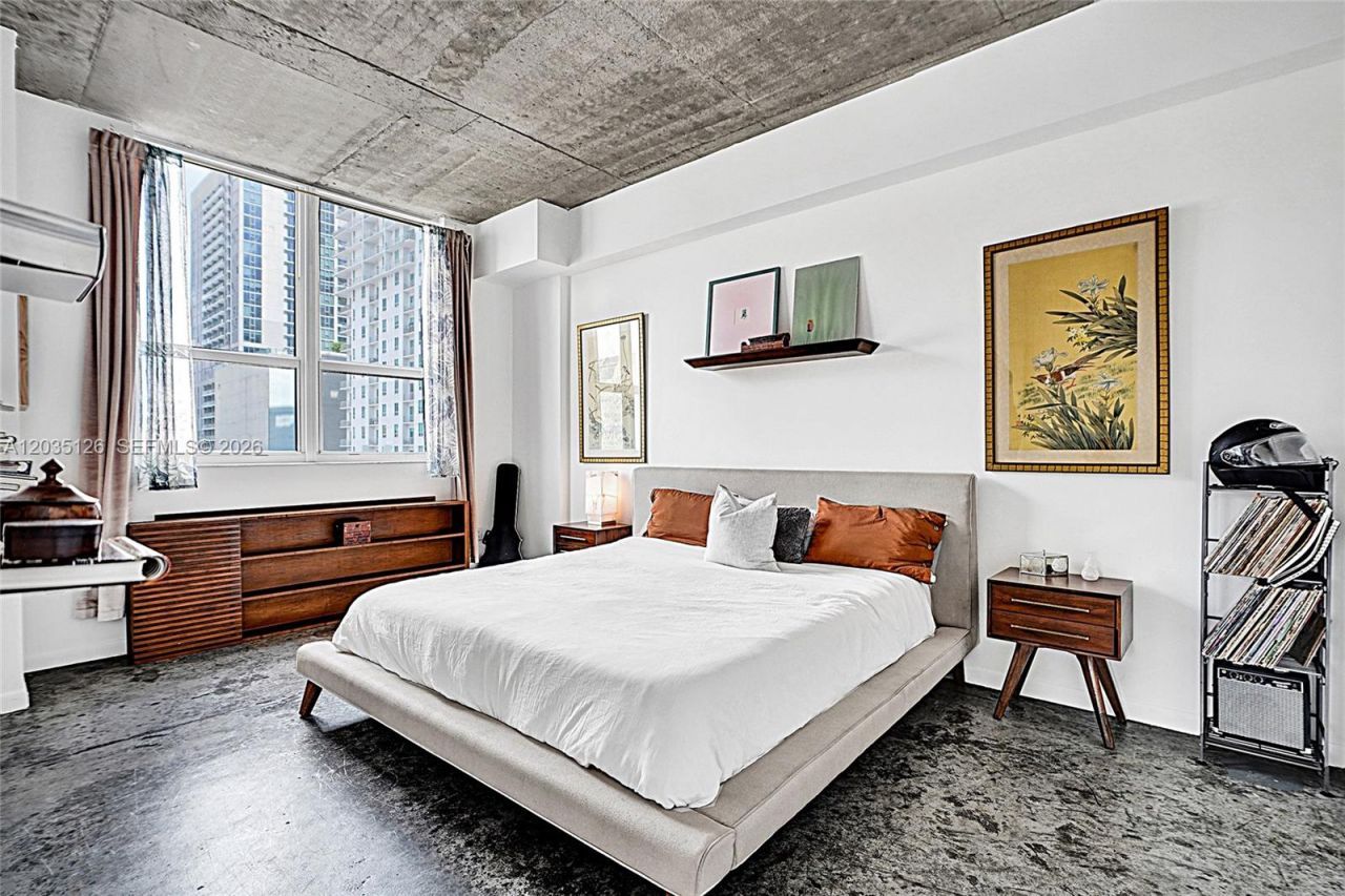 133 NE 2nd Ave , Unit 1013, Miami, FL 33132 Photo