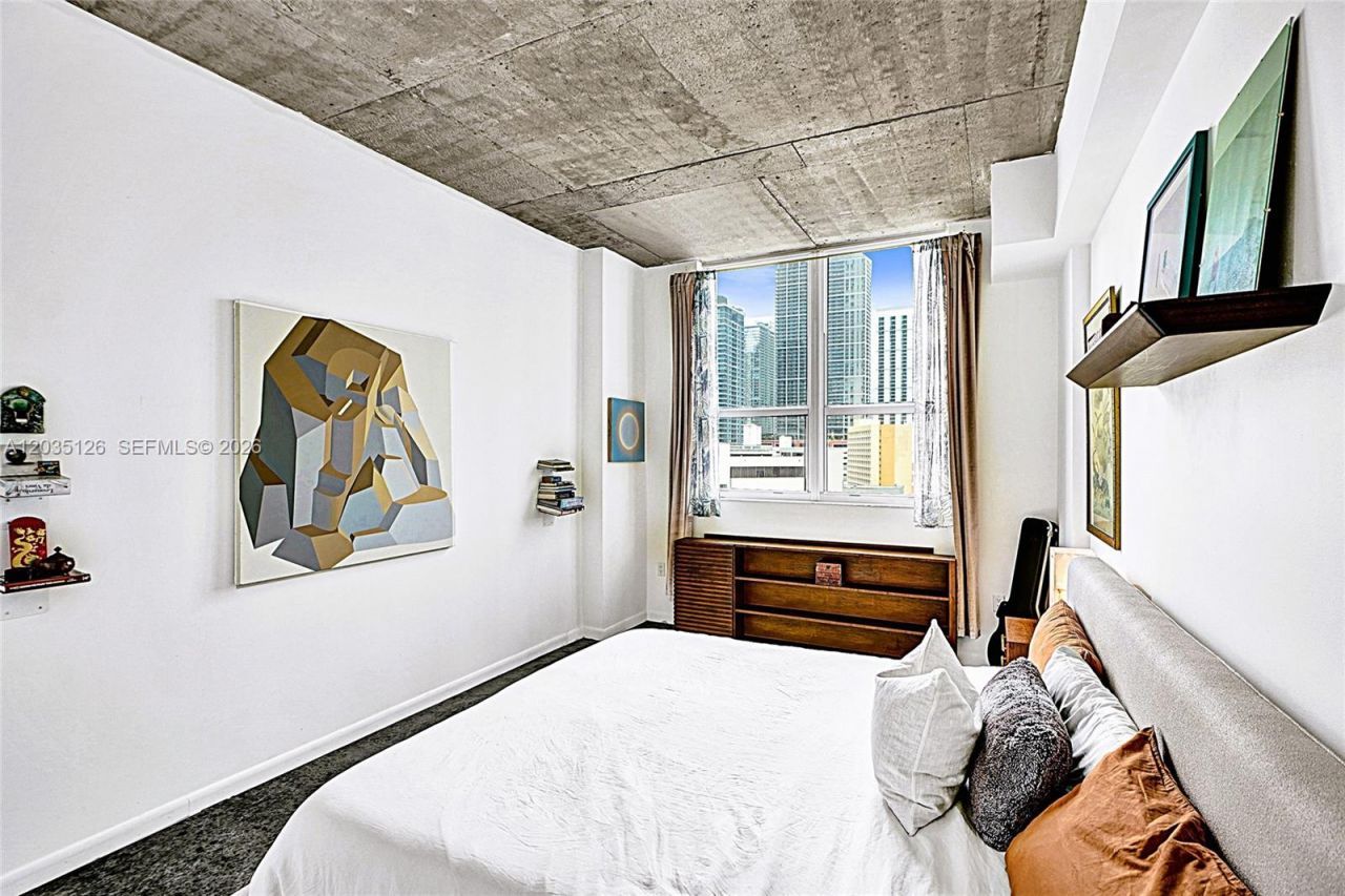 133 NE 2nd Ave , Unit 1013, Miami, FL 33132 Photo