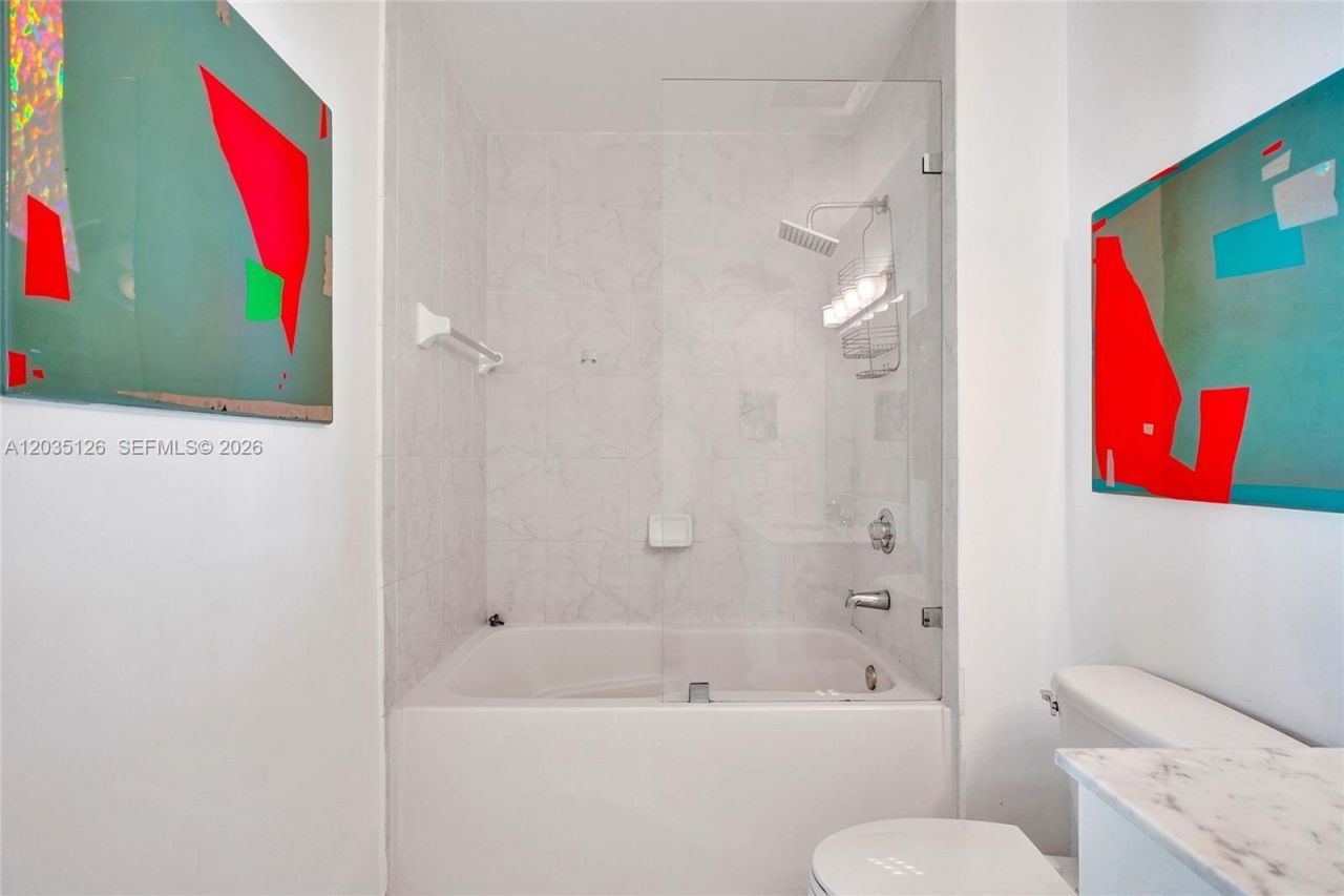 133 NE 2nd Ave , Unit 1013, Miami, FL 33132 Photo