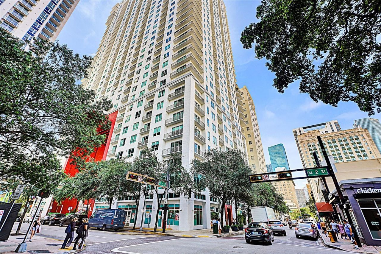 133 NE 2nd Ave, Unit 1013, Miami, FL 33132 Photo