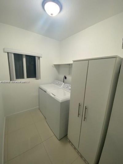2271/2273 NW 66th St , Miami, FL 33147 Photo