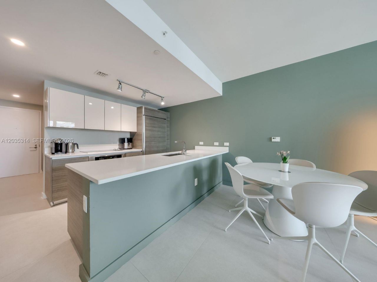 1100 S Miami Ave , Unit 3411, Miami, FL 33130 Photo