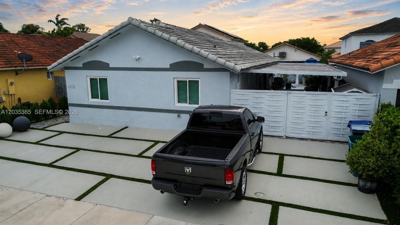 14172 SW 148th Pl , Miami, FL 33196 Photo