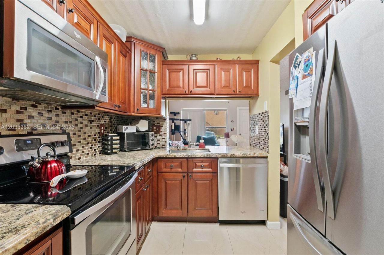 10053 Winding Lake Rd , Unit 101, Sunrise, FL 33351 Photo
