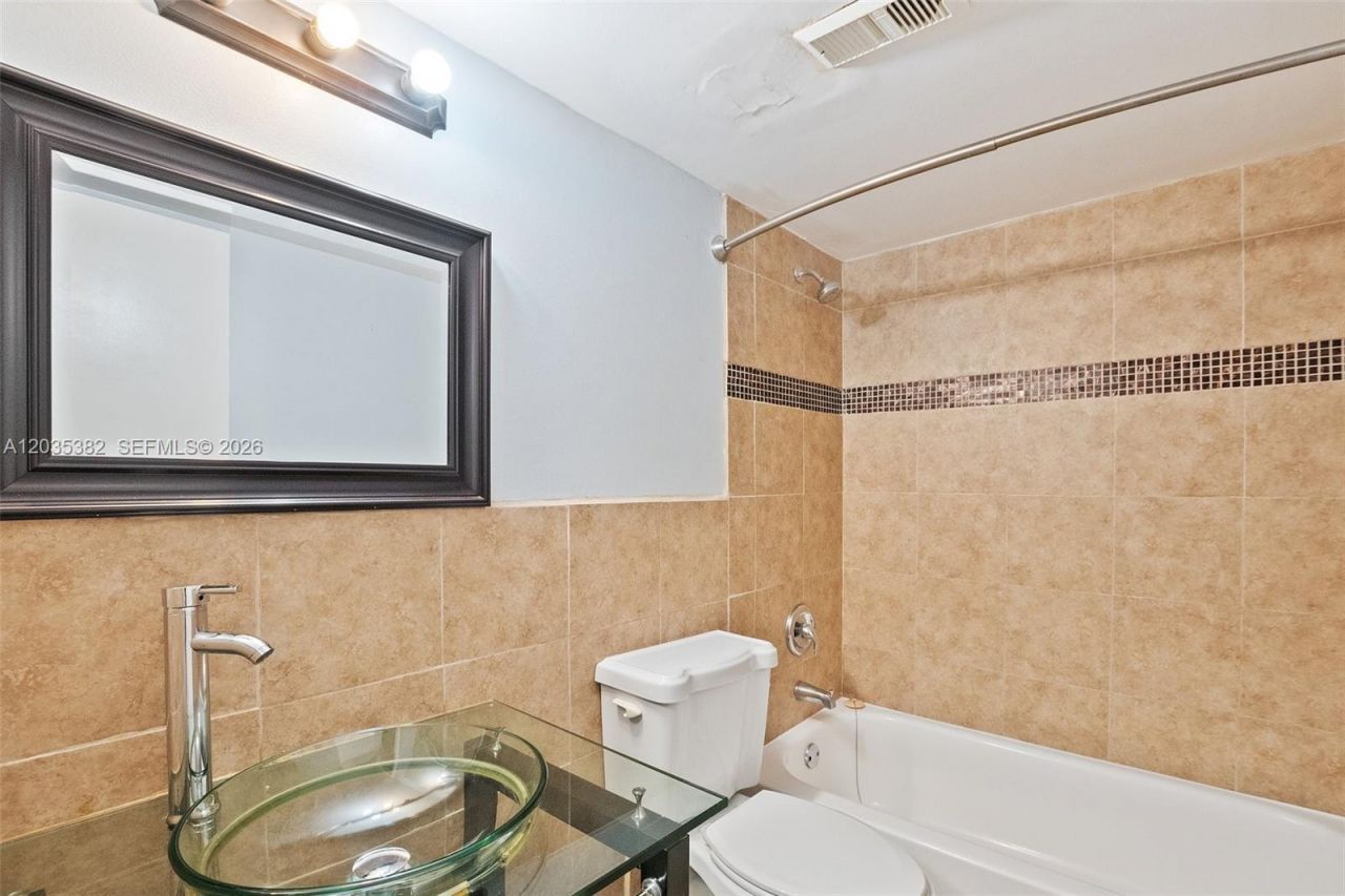 10053 Winding Lake Rd , Unit 101, Sunrise, FL 33351 Photo