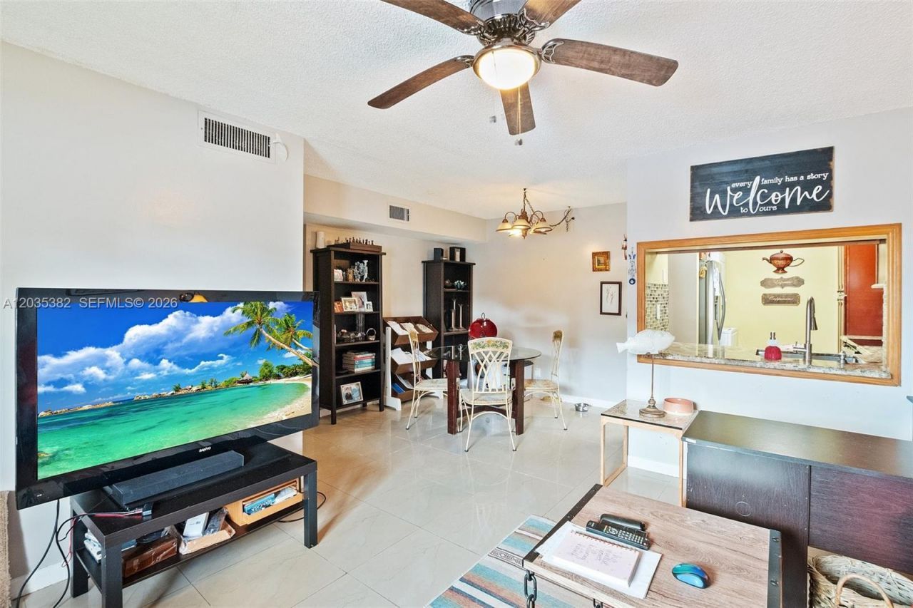 10053 Winding Lake Rd , Unit 101, Sunrise, FL 33351 Photo