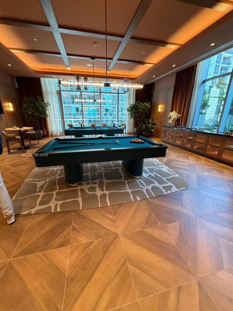 77 SE 5th , Unit 2512, Miami, FL 33131 Photo