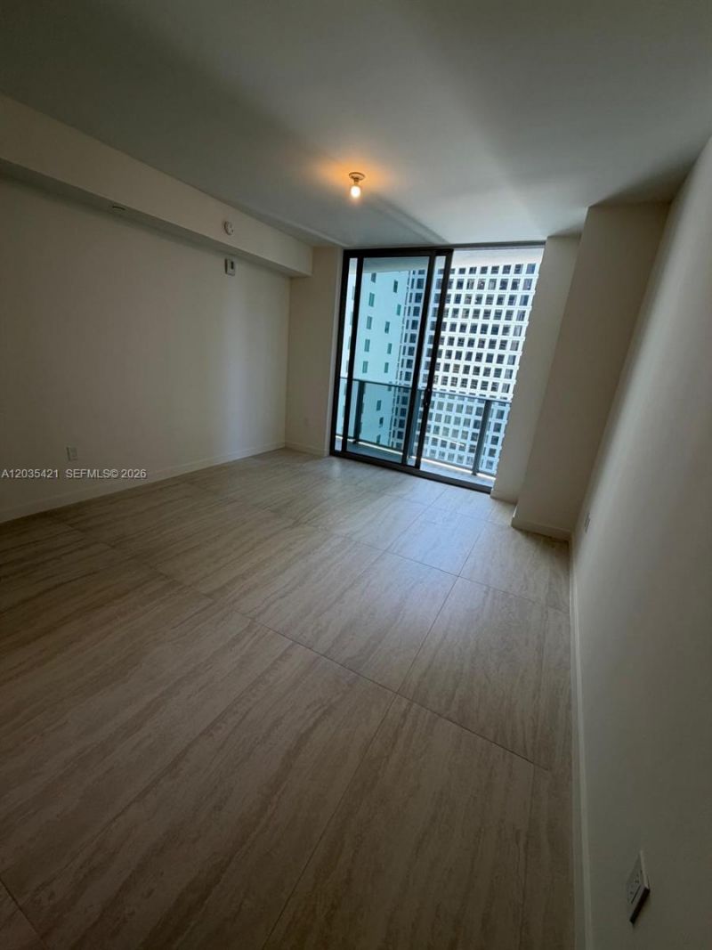 77 SE 5th , Unit 2512, Miami, FL 33131 Photo