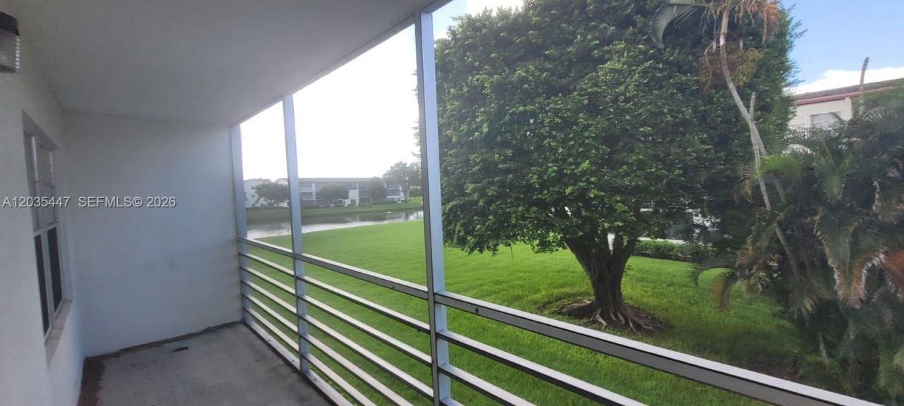 320 Fanshaw H, Unit 320, Boca Raton, FL 33434 Photo