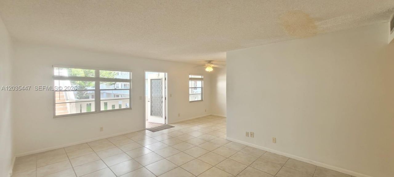 320 Fanshaw H, Unit 320, Boca Raton, FL 33434 Photo