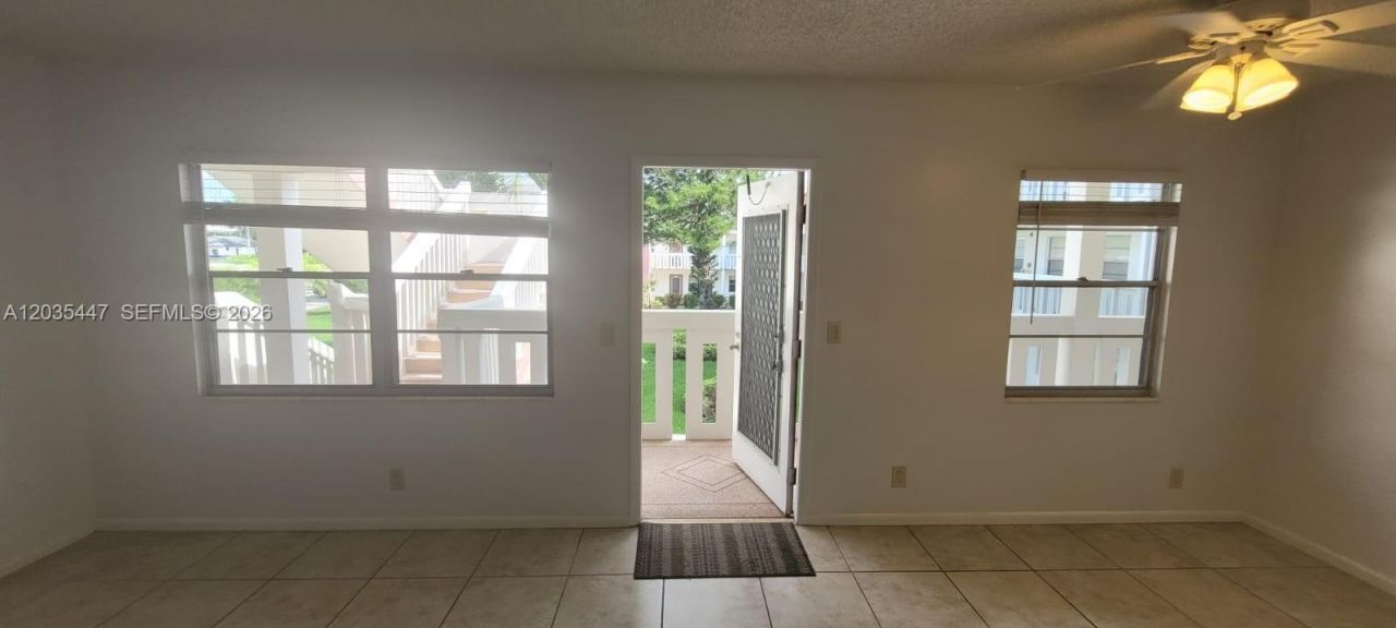 320 Fanshaw H, Unit 320, Boca Raton, FL 33434 Photo