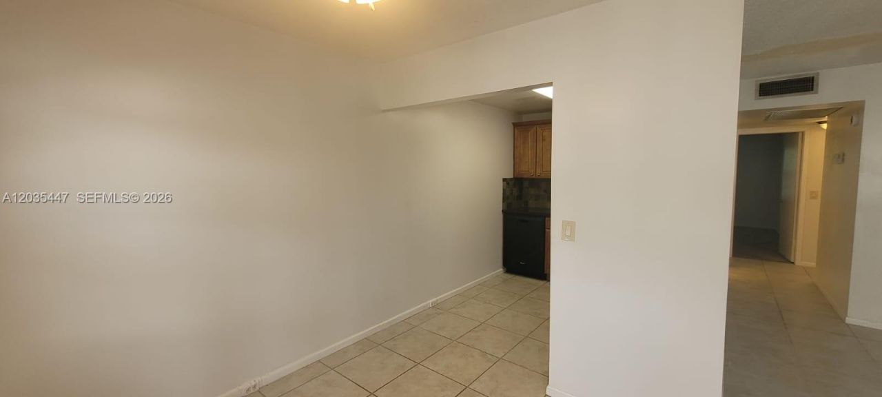 320 Fanshaw H, Unit 320, Boca Raton, FL 33434 Photo