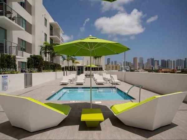 1000 NW 7th St , Unit 310, Miami, FL 33136