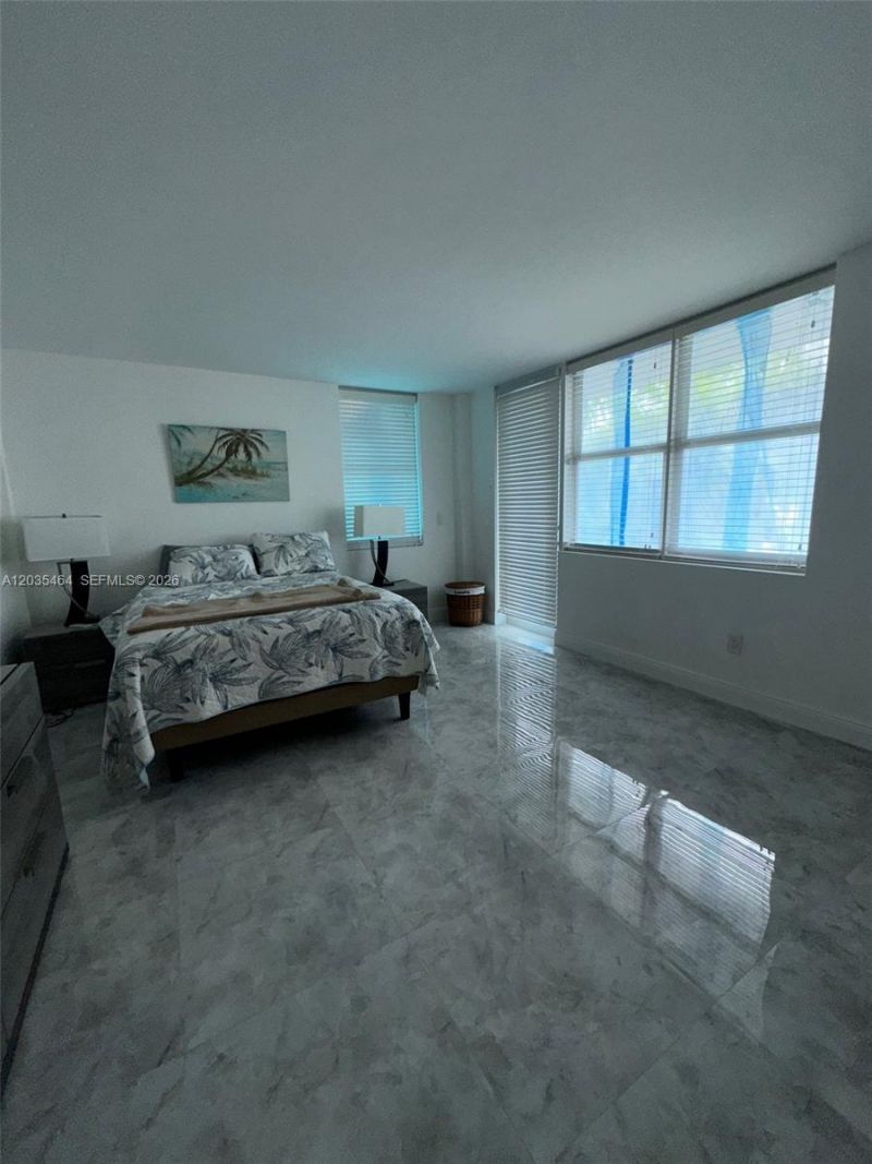 245 18th St , Unit 401, Miami Beach, FL 33139 Photo