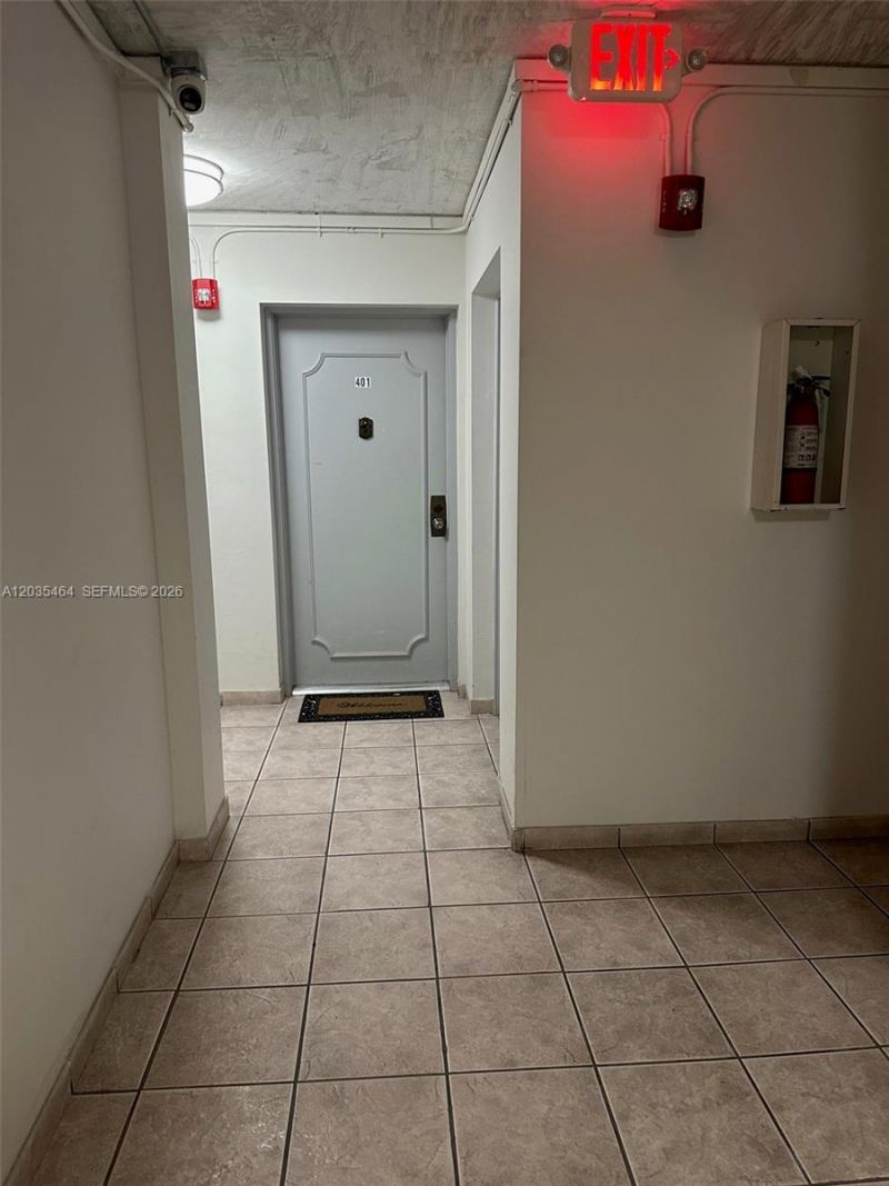 245 18th St , Unit 401, Miami Beach, FL 33139 Photo