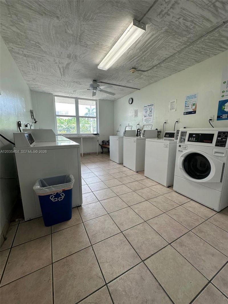 245 18th St , Unit 401, Miami Beach, FL 33139 Photo