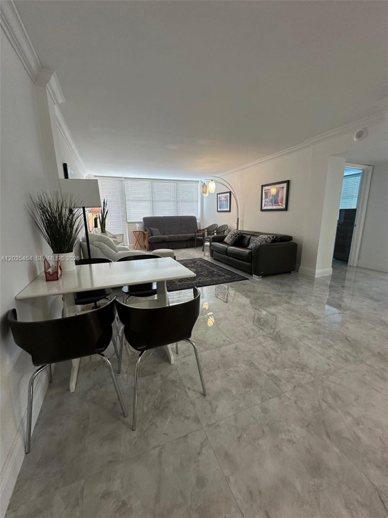 245 18th St , Unit 401, Miami Beach, FL 33139 Photo
