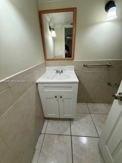 1501 NE 191st St , Unit C107, Miami, FL 33179 Photo