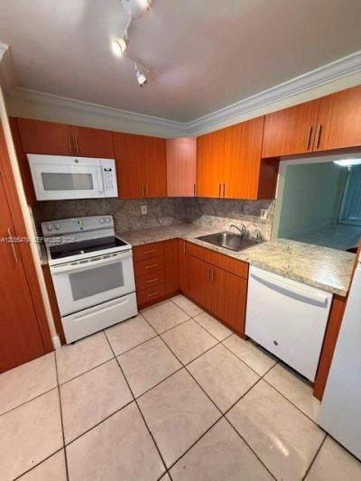 1501 NE 191st St , Unit C107, Miami, FL 33179 Photo