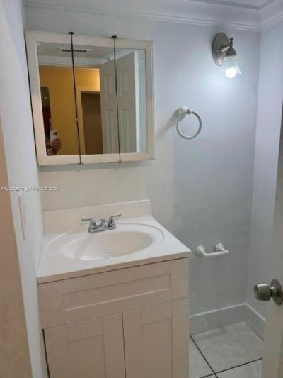 1501 NE 191st St , Unit C107, Miami, FL 33179 Photo