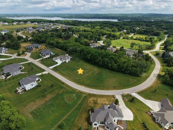 Lot 10 Rookery Rd, Delafield, WI 53018