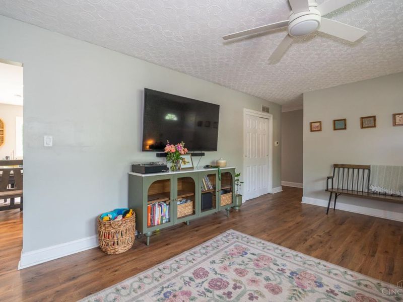 605 Mercury Drive, Union Twp, OH 45244 Photo 8
