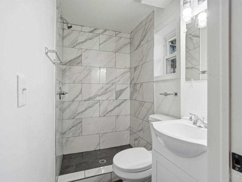 10686 Chelmsford Road, Cincinnati, OH 45240 Photo 30