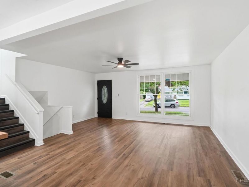 10686 Chelmsford Road, Cincinnati, OH 45240 Photo 7