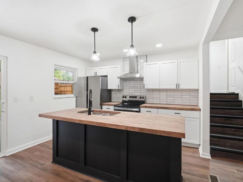 10686 Chelmsford Road, Cincinnati, OH 45240 Photo 9