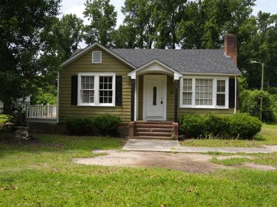 509 E Moore Street, Olanta, SC 29114