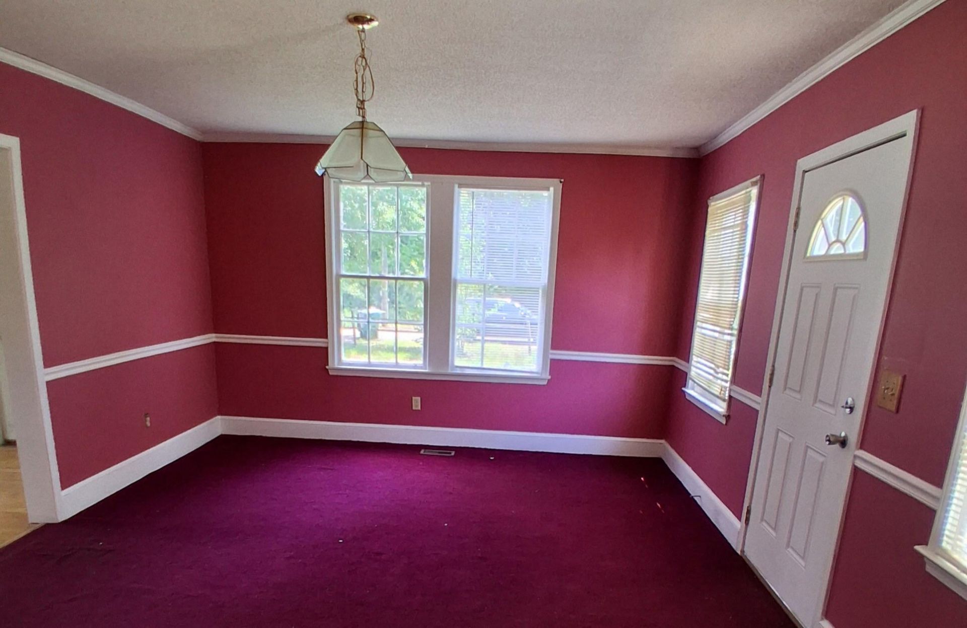 509 E Moore Street Photo 6