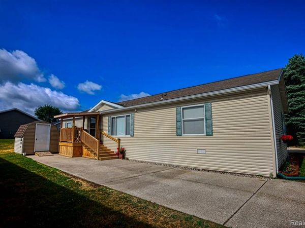 2670 Biscayne Court , Lapeer Twp, MI 48446
