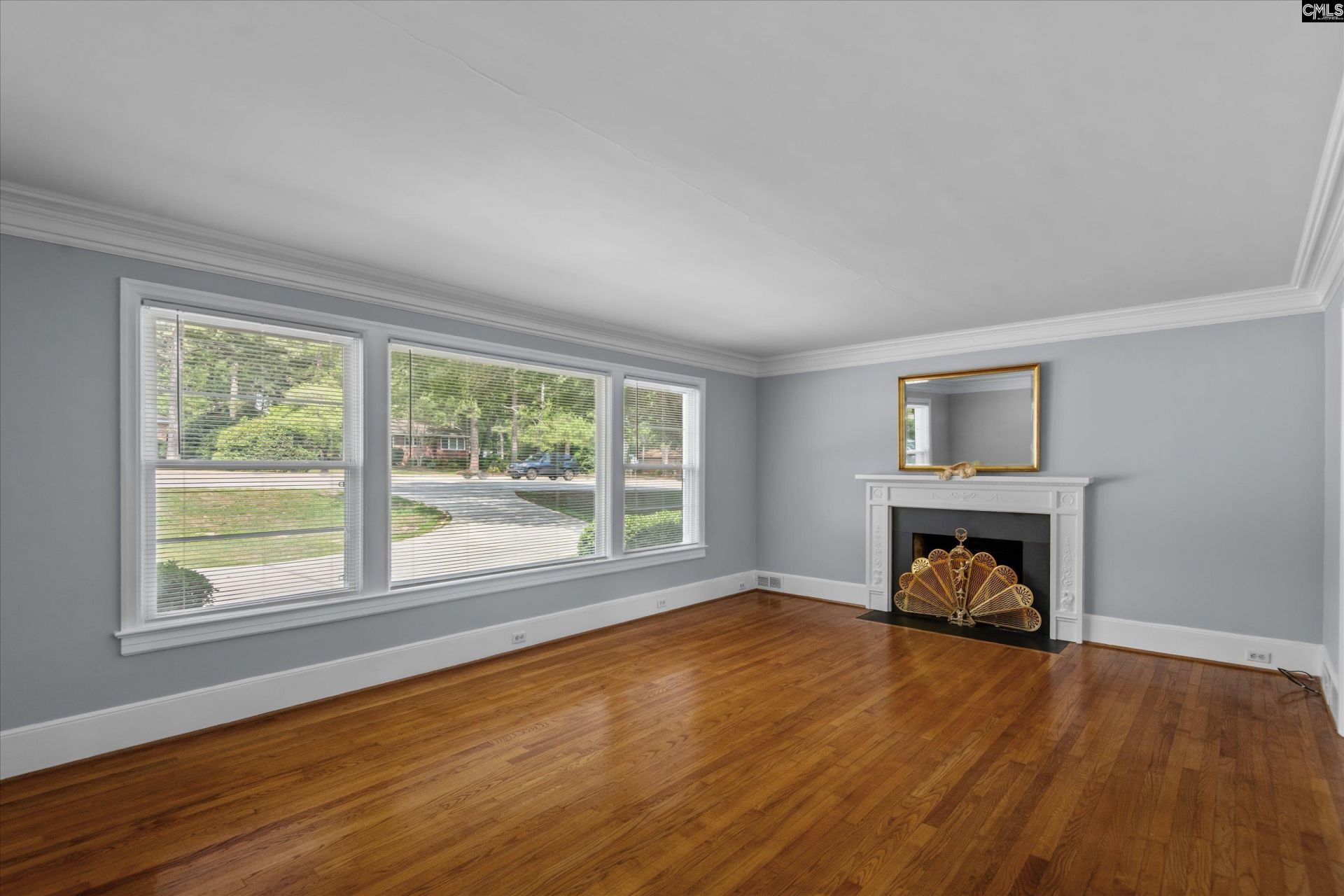 2711 North Beltline Boulevard Photo 7