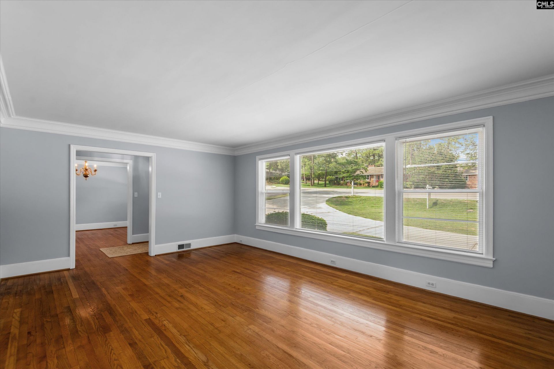 2711 North Beltline Boulevard Photo 8