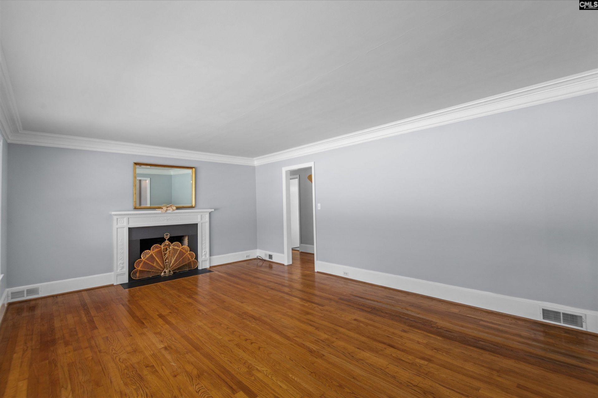 2711 North Beltline Boulevard Photo 9