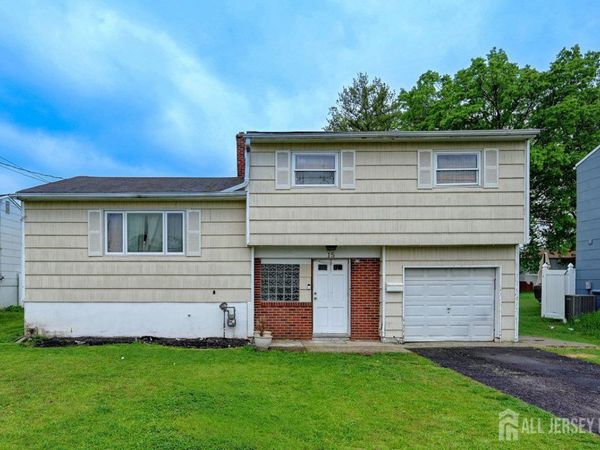 15 Stima Avenue , Carteret, NJ 07008