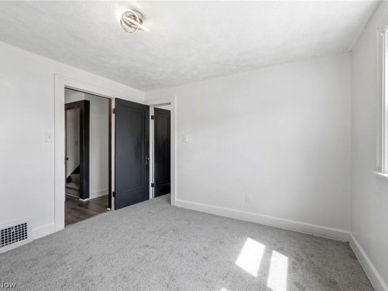 4948 E 106th Street, Garfield Heights, OH 44125 Photo 17