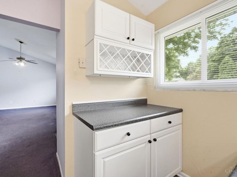 838 W Kemper Road, Forest Park, OH 45240 Photo 18