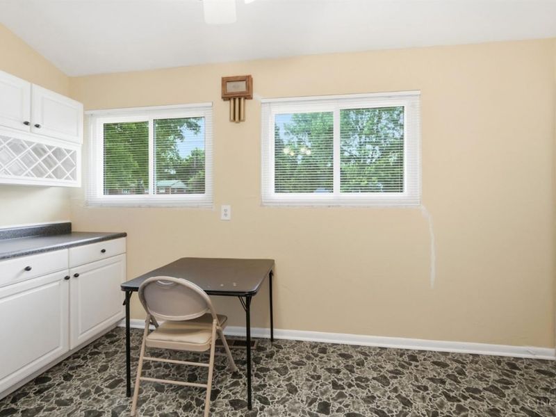 838 W Kemper Road, Forest Park, OH 45240 Photo 19
