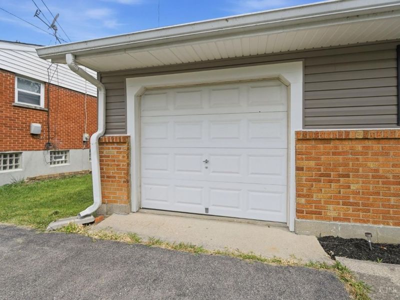 838 W Kemper Road, Forest Park, OH 45240 Photo 48