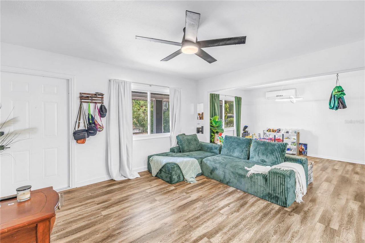 5034 2nd Avenue S, Unit A, Saint Petersburg, FL 33707 Photo