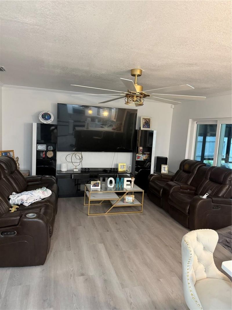 6006 Soaring Avenue , Temple Terrace, FL 33617 Photo
