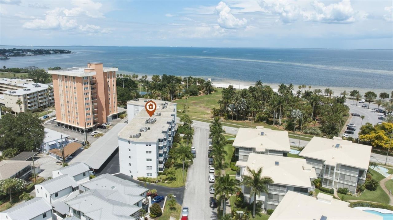 1100 N Shore Drive Ne, Unit 304, Saint Petersburg, FL 33701 Photo