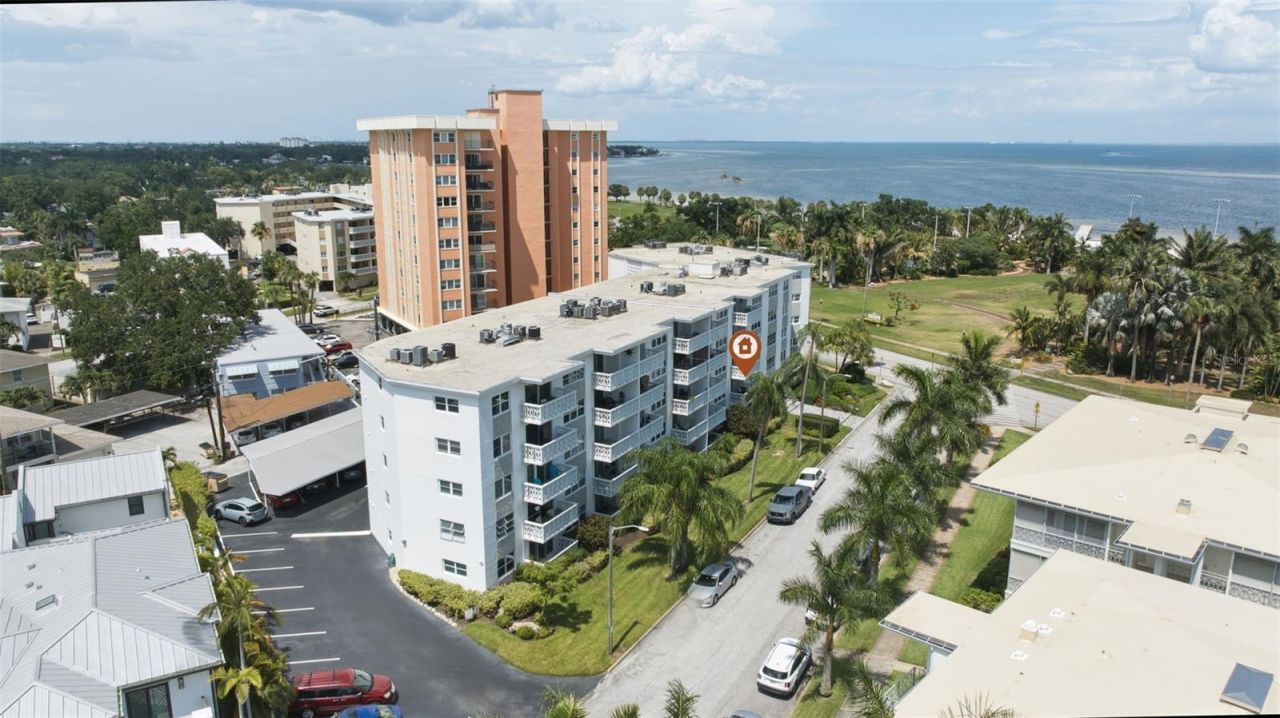 1100 N Shore Drive Ne, Unit 304, Saint Petersburg, FL 33701 Photo
