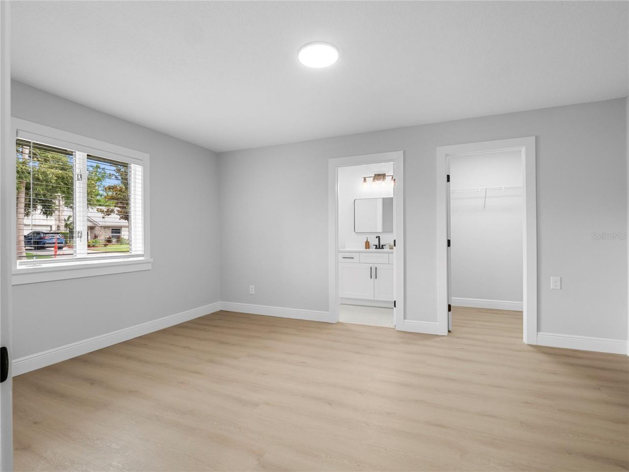 15901 Dover Cliffe Drive, Lutz, FL 33548 Photo