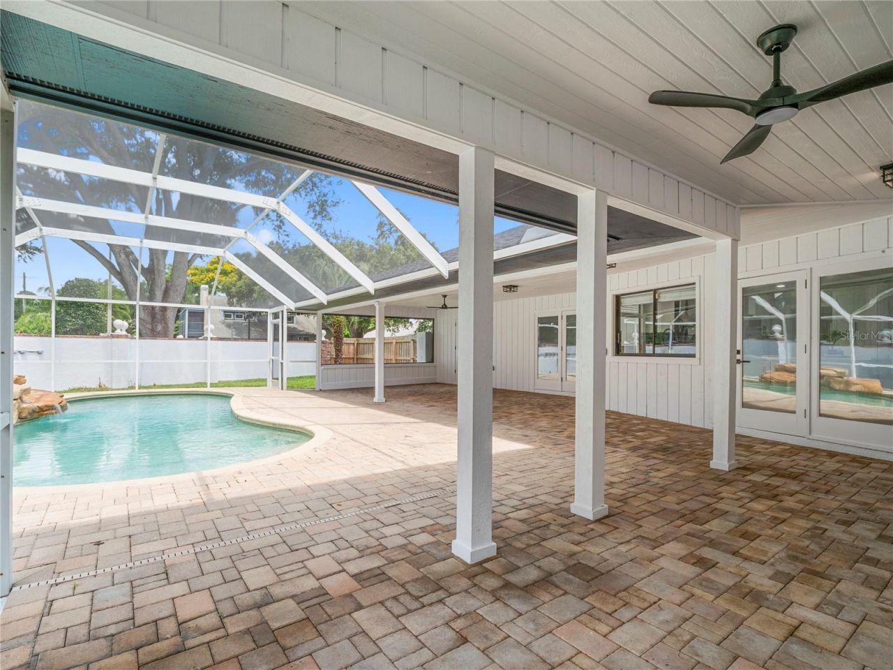 15901 Dover Cliffe Drive, Lutz, FL 33548 Photo