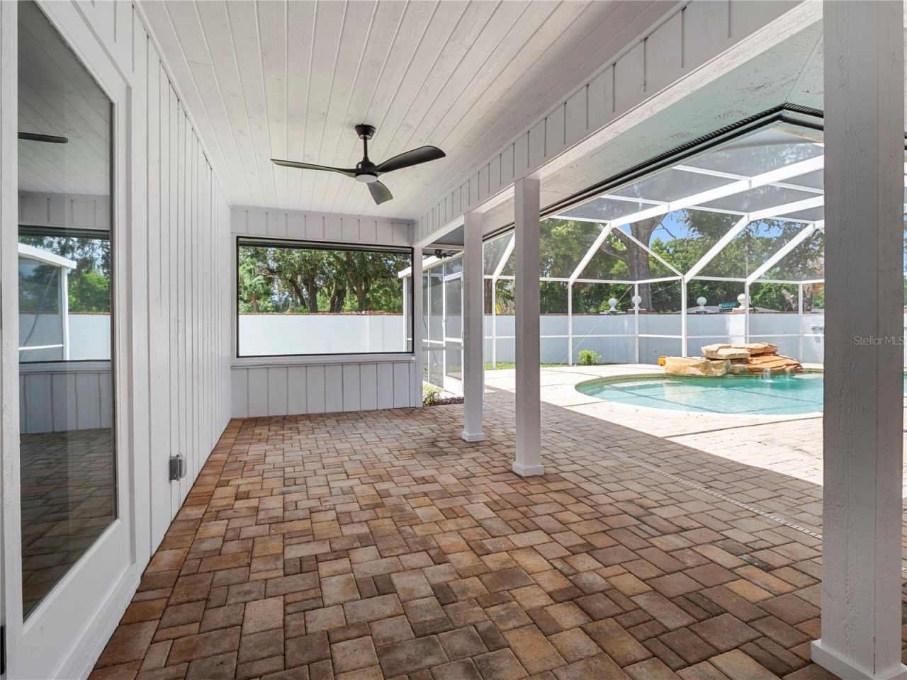 15901 Dover Cliffe Drive, Lutz, FL 33548 Photo