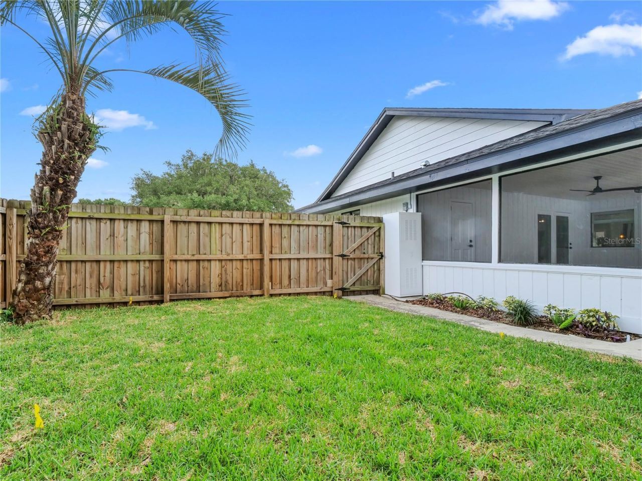 15901 Dover Cliffe Drive, Lutz, FL 33548 Photo