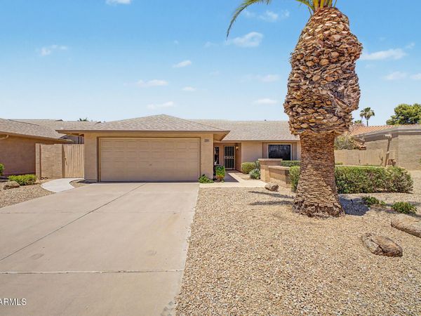 9808 W BEHREND Drive, Peoria, AZ 85382
